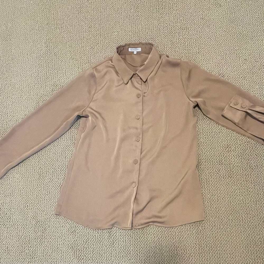 Button up - Picture 4 of 4